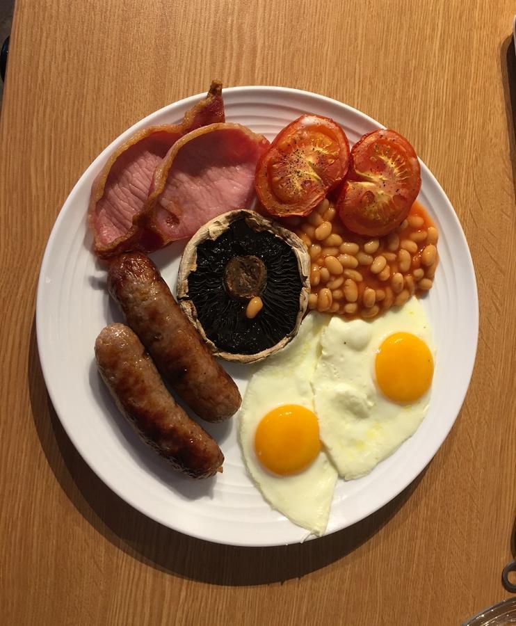 East Wayside B&B Harrogate Eksteriør billede